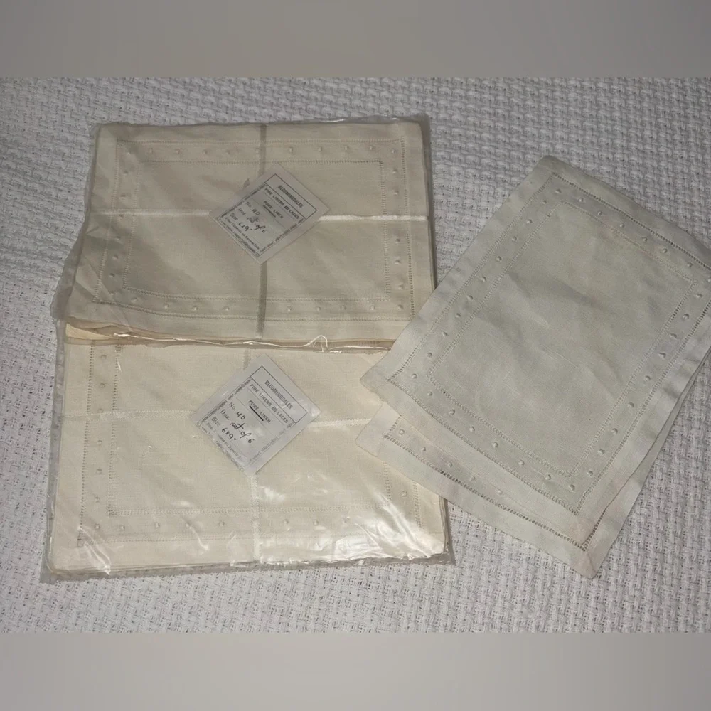 HUGE LOT 68 pcs Vintage Embroidered Table Linens Napkins Drink Coasters Madeira